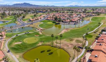 6831 S OAKMONT Dr, Chandler, AZ 85249