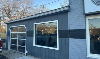 119 Memorial Pkwy, Atlantic Highlands, NJ 07716