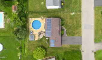 117 E Windswept Dr, Amsterdam, NY 12010
