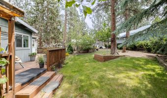 60865 Raintree Dr, Bend, OR 97701