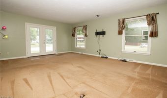 2505 Vollmer Dr, Austintown, OH 44511