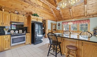 22 Country Ln, Berkley, MA 02779