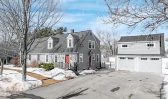 15 Fairfax St, Bangor, ME 04401