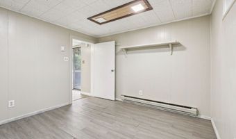 16 Winding Hill Rd, Alloway, NJ 07462