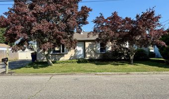 1137 Pacific Ave, Beachwood, NJ 08722