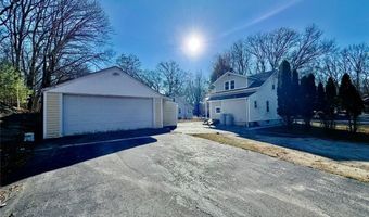 4 Arcade St, Johnston, RI 02919