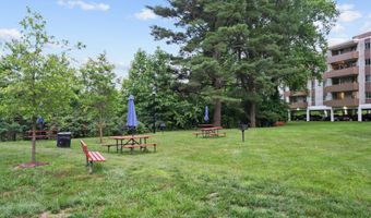 7501 DEMOCRACY Blvd B-123, Bethesda, MD 20817