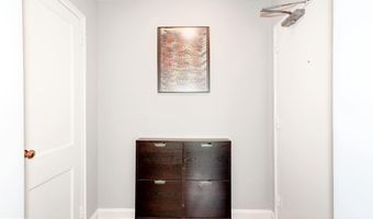 2908 13TH Rd S 1, Arlington, VA 22204