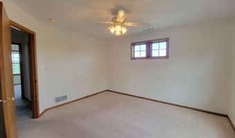 2512 Eaton Ave, Ames, IA 50010