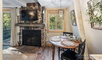 40 Hemlock Hl B, Banner Elk, NC 28604