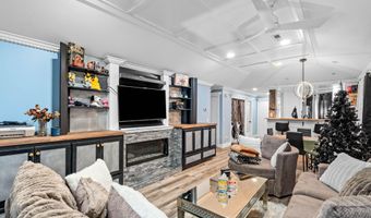 102 Battery Ln 102, Beaufort, SC 29902