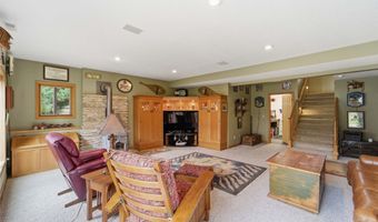 30337 Kasten Ridge Ln, Adel, IA 50003