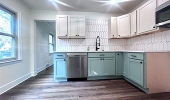15553 Harrison Ave, Allen Park, MI 48101