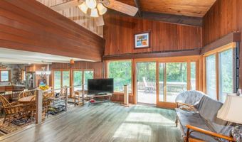 40 Brighton Rd, Andover, NJ 07821