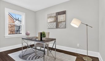 1607 N GLEBE Rd, Arlington, VA 22207