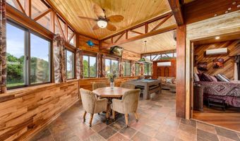 120 Woa Rd, Hilo, HI 96720