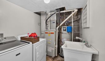 1526 Clover Hills Dr, Elko, NV 89801