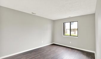 8545 La Corrida Ct, Indianapolis, IN 46227