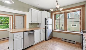 321 MILL St, Amherst, WI 54406