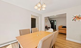 15 Silver Dawn Rd, Campton, NH 03223