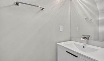 3712 13TH St NW, Washington, DC 20010