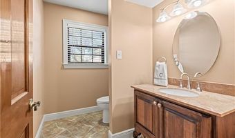 106 CAMBRIDGE Dr, Belle Chasse, LA 70037