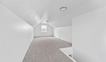 9684 Fox Ave, Allen Park, MI 48101