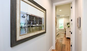 225 Ave D, Apalachicola, FL 32320