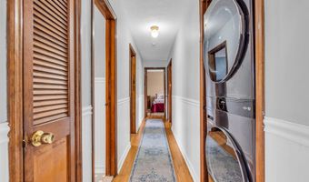 7 Glenwood Dr, Bayville, NJ 08721