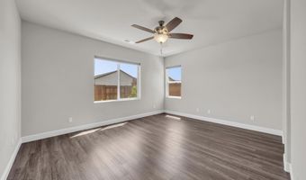 214 Red Oak Dr, Fernley, NV 89408