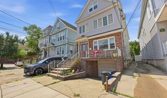 164 W 31ST St 1, Bayonne, NJ 07002