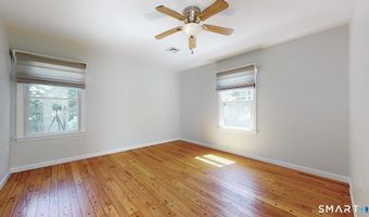 285 Wooding Hill Rd, Bethany, CT 06524