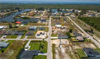 4021 NW 22nd St, Cape Coral, FL 33993