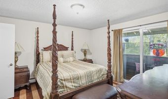 7207 Foxridge Cir #D-4, Anchorage, AK 99518