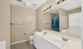 1068 Summerlake Dr, Alexandria, KY 41001