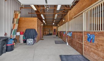 2405 Nicholson Ln, Albion, MI 49224
