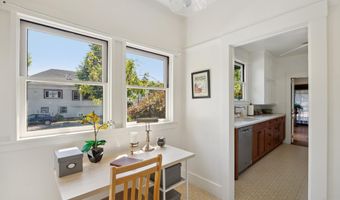 1300 Regent St, Alameda, CA 94501