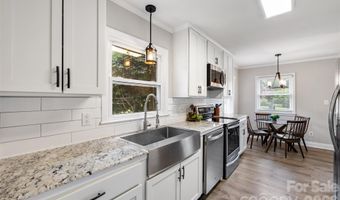 3123 Edsel Pl, Charlotte, NC 28205