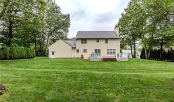 11 Raven Cir, Cranston, RI 02921