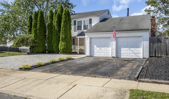 2 Lee Ct, Barnegat, NJ 08005