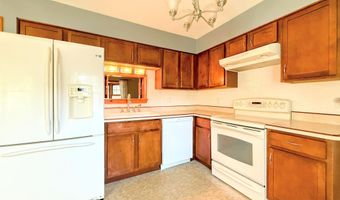 38 Grounds Pl, Albany, NY 12205