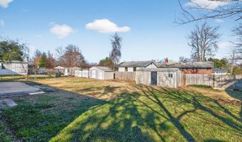 6307 COTTONWOOD Dr, Alexandria, VA 22310