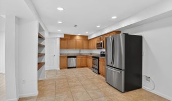 424 Q St NW A, Washington, DC 20001