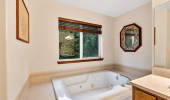 7829 SW 174TH Pl, Beaverton, OR 97007