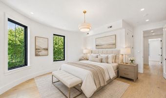 1674 Columbia 1, Boston, MA 02127