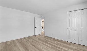 504 Thornlea Ct, Ballwin, MO 63011