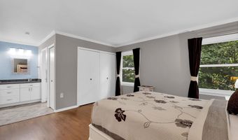 1701 GLASTONBERRY Rd, Potomac, MD 20854