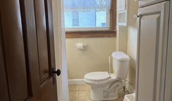 325 S Main St, Albia, IA 52531