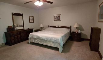 123 Forest Ct, Advance, NC 27006