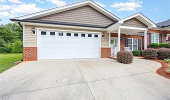 1840 Bogey Ln, Asheboro, NC 27205